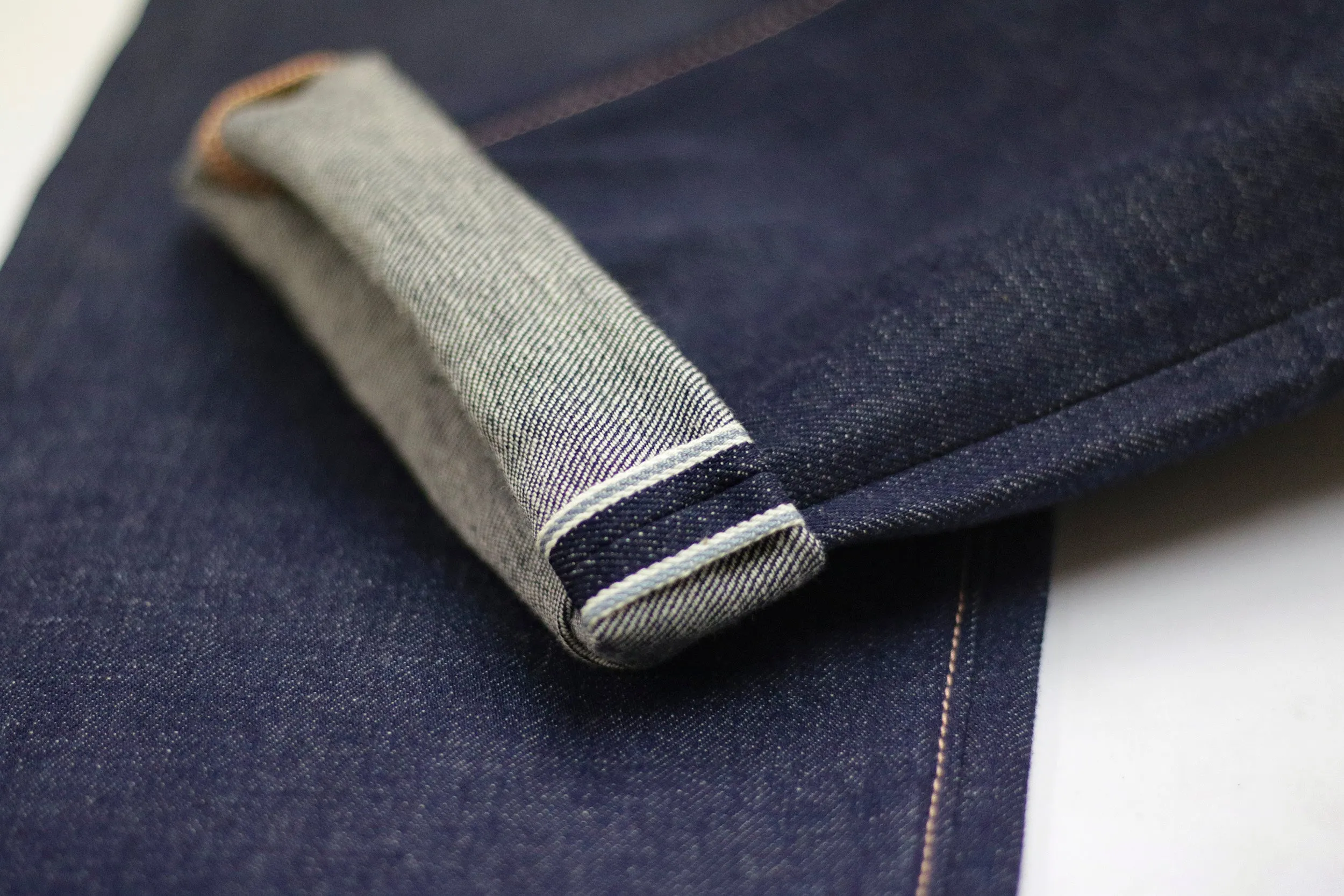 NST131 - MEDIUM BLUE DENIM LIVIDUS SELVEDGE