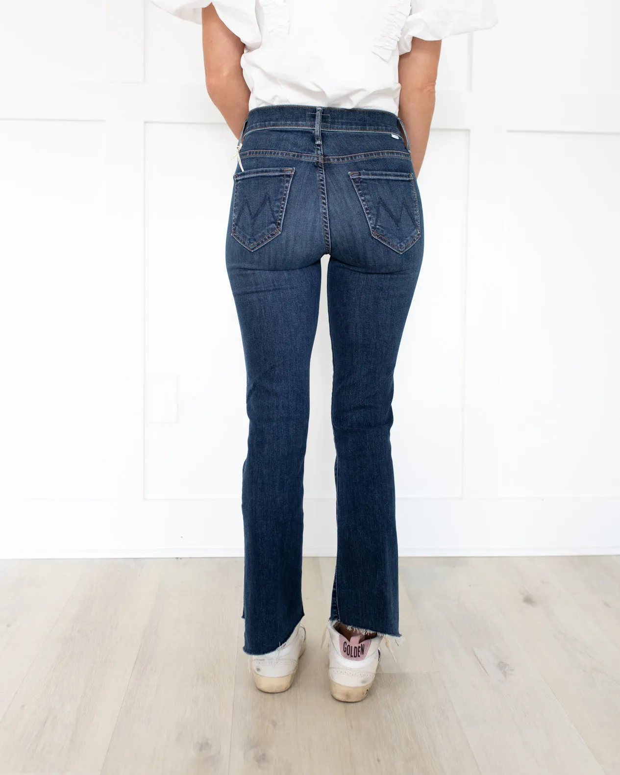 The Insider Crop Step Fray Denim in Teaming Up by Mother