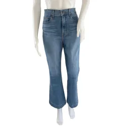 Veronica Beard Women´s Carson Kick Flare Jean Faded Wash Blue Color Sz 29