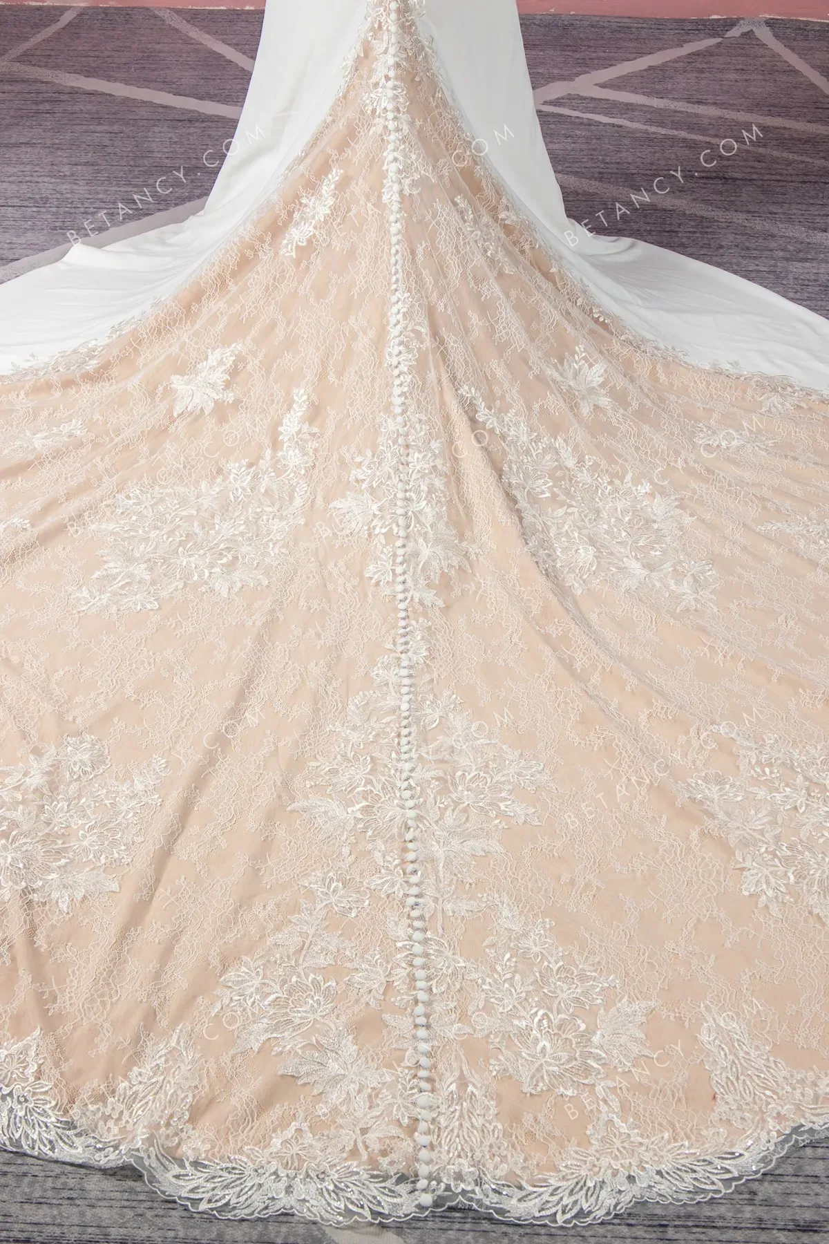 Vintage Partial Nude Lining Lace & Satin Wedding Dress