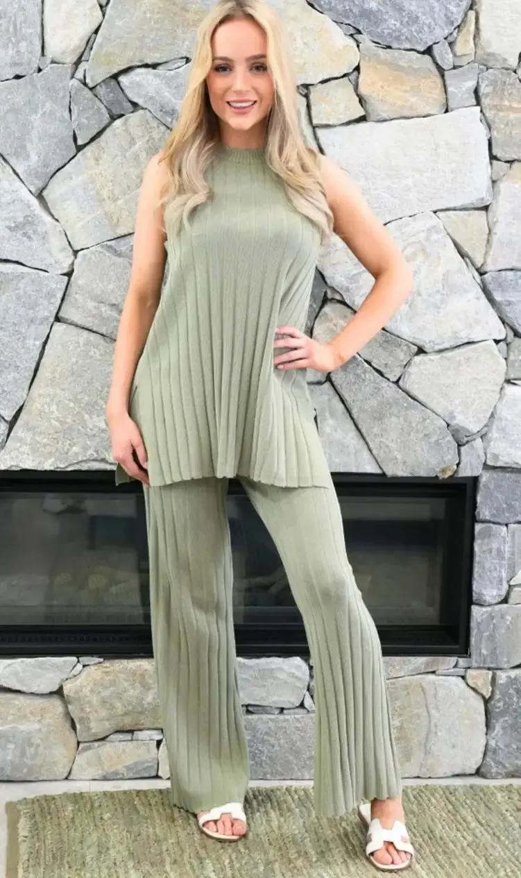 Women's Ribbed Sleeveless Top & Elastic Waist Pants Set